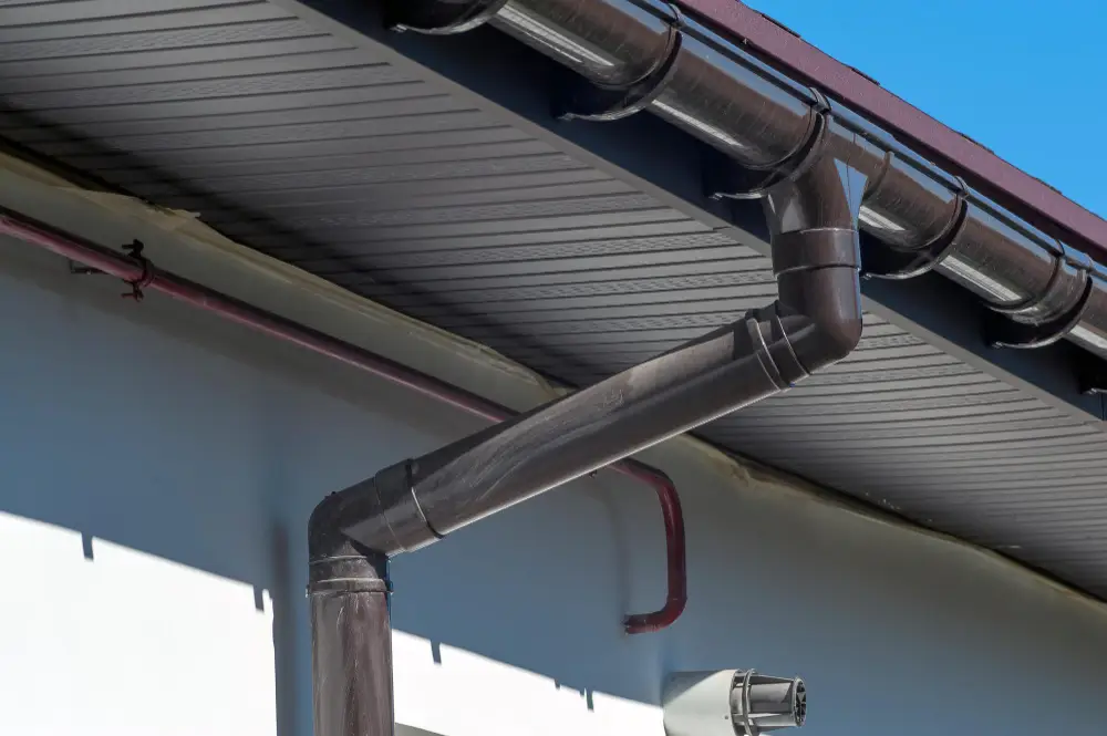 Heavy-Duty Gutters for Agricultural & Commercial Buildings