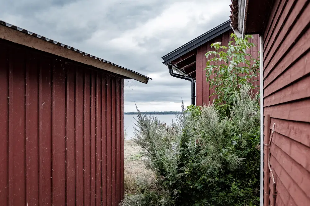 How to Install Gutters for Homes, Sheds & Outdoor Structures The Complete Guide